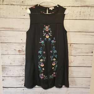 Umgee Black Embroidered Bohemian Sleeveless Babydoll Dress...size Medium